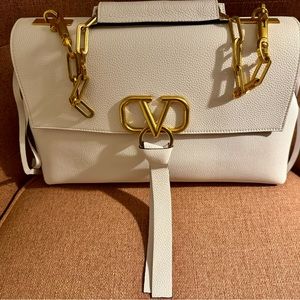 VALENTINO GARAVANI Pebbled Calfskin VRing Chain Shoulder Bag